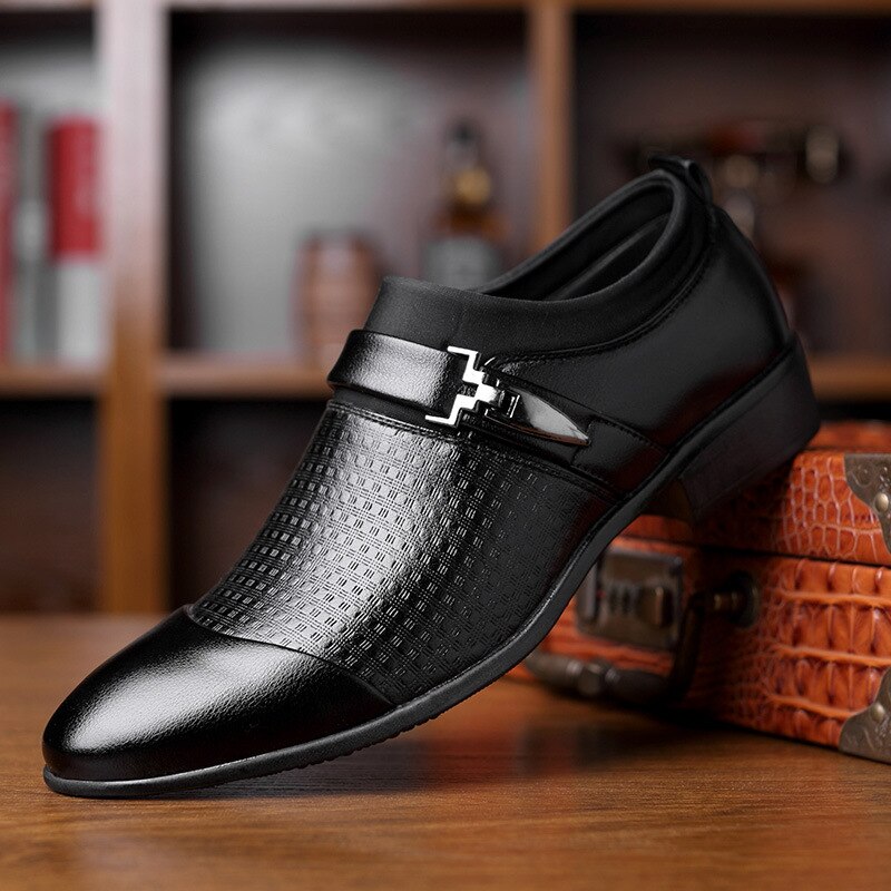 Scarpe da uomo in pelle autunno Slip On Flats Oxford Business Office scarpe da sposa formali punta a punta scarpe da uomo in pelle 669