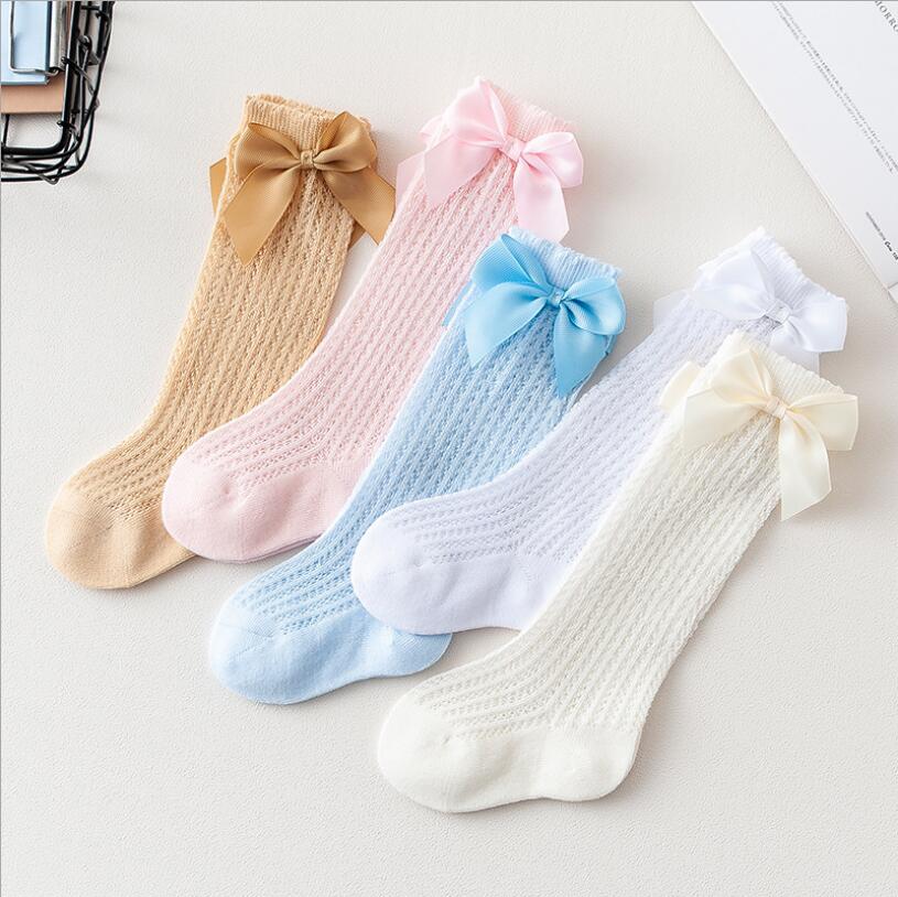 Calze a rete alte al ginocchio con fiocco bambini ragazze stile reale capretto scava fuori calzino Sox 0-4Y bambino bambino Bowknot In calzini tubolari. Commercio all&#39;ingrosso