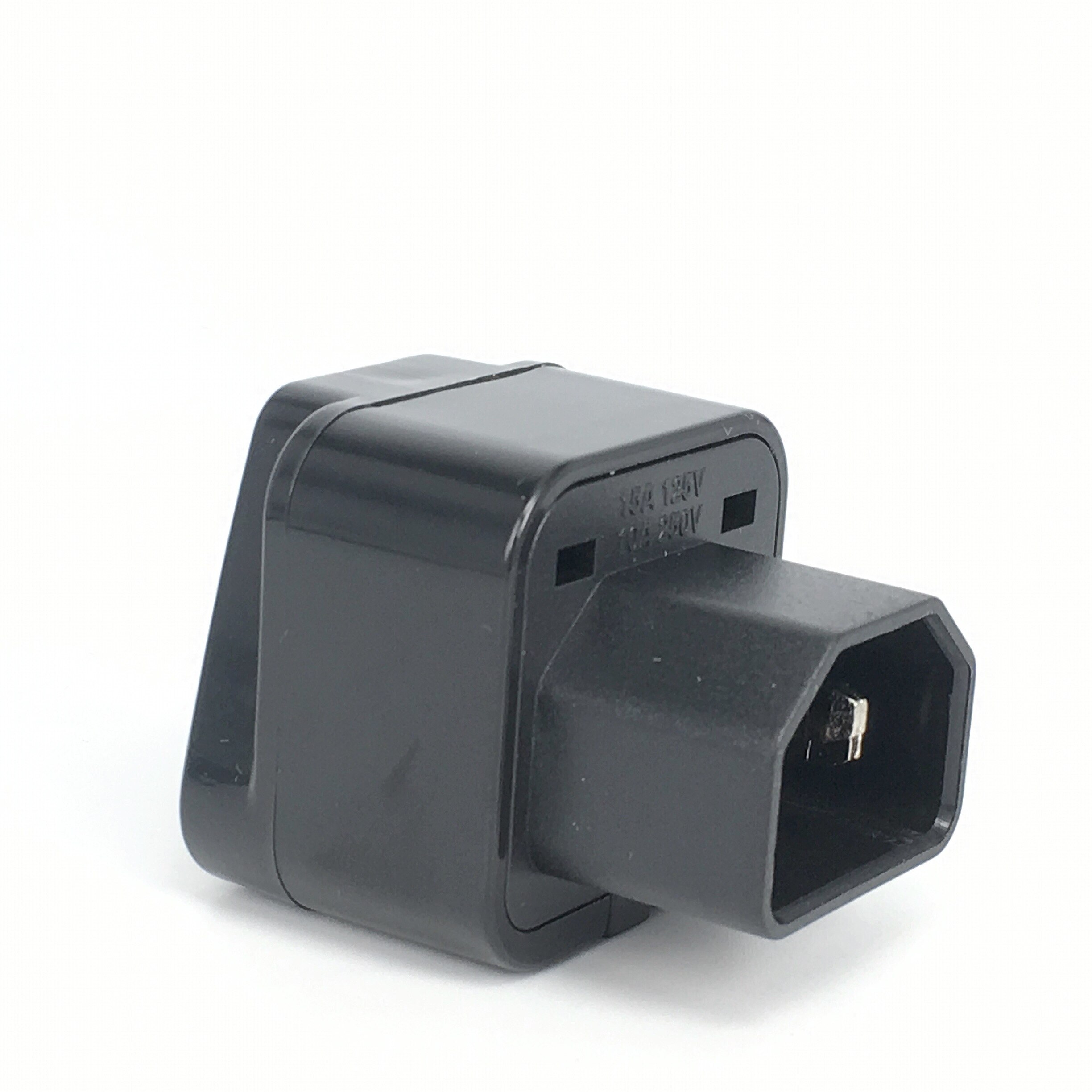 Iec 320 c14 hann til  c13 hunn 10a strømadapter pdu ups