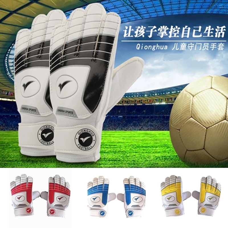 4-7 guanti da portiere per bambini guanti da portiere da calcio traspiranti antiscivolo in lattice guanti da calcio per bambini adolescenti da allenamento da competizione