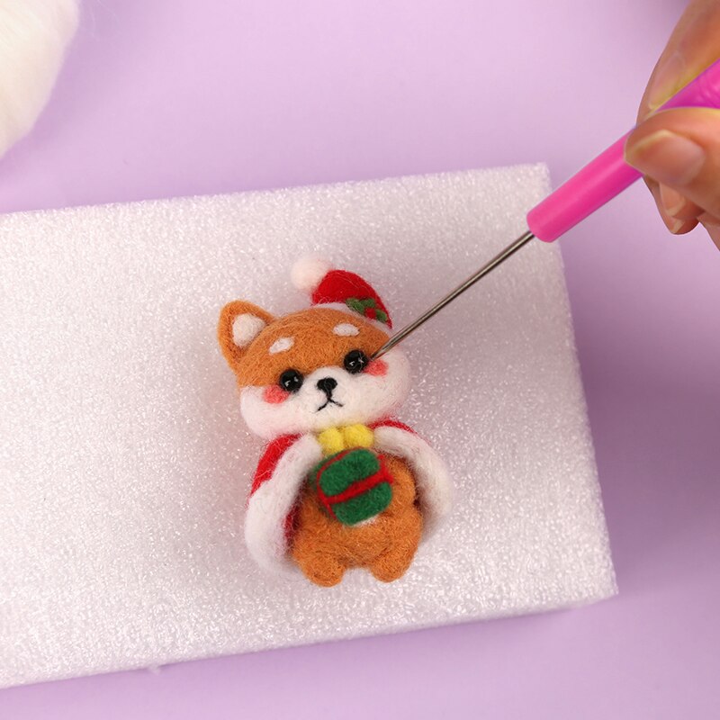 LMDZ Christmas Wool Felt Needle Starter Kit Felting Supplies Fabric Craft Yarn Roving DIY Spinning Sewing Needlework Accessories