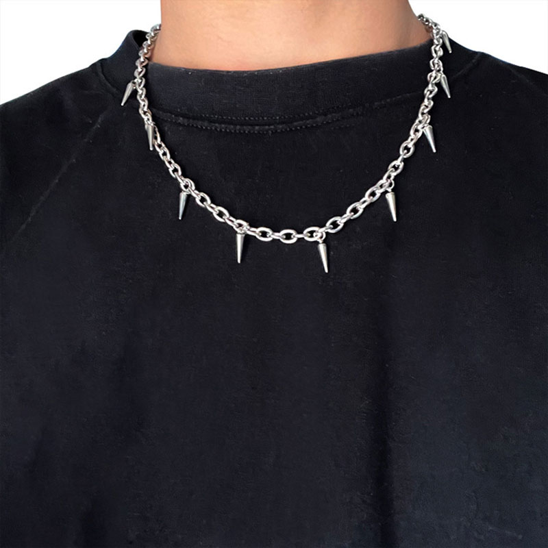 Gargantilla con remaches de cadenas de acero inoxidable para hombre, joyería de cuello Punk de hip hop, cadena de cuello corto con colgante, accesorios góticos