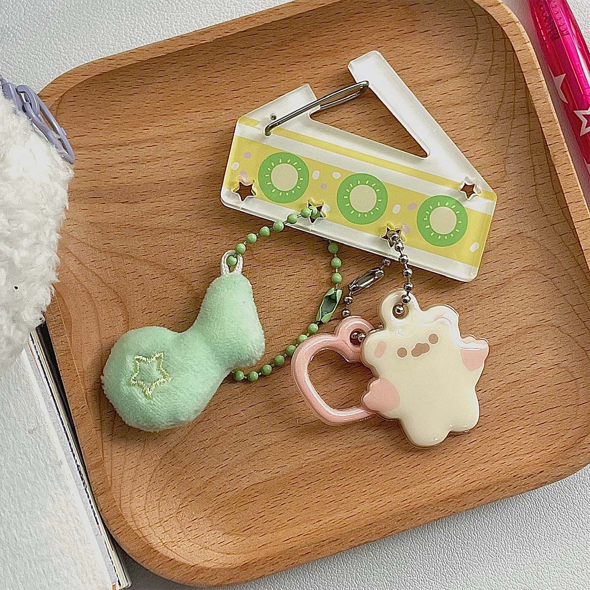 WAKAWAKA Cute Acrylic Charm Carabiner Korean Style Keychain Scrapbook Ita Bag Decor Accessories