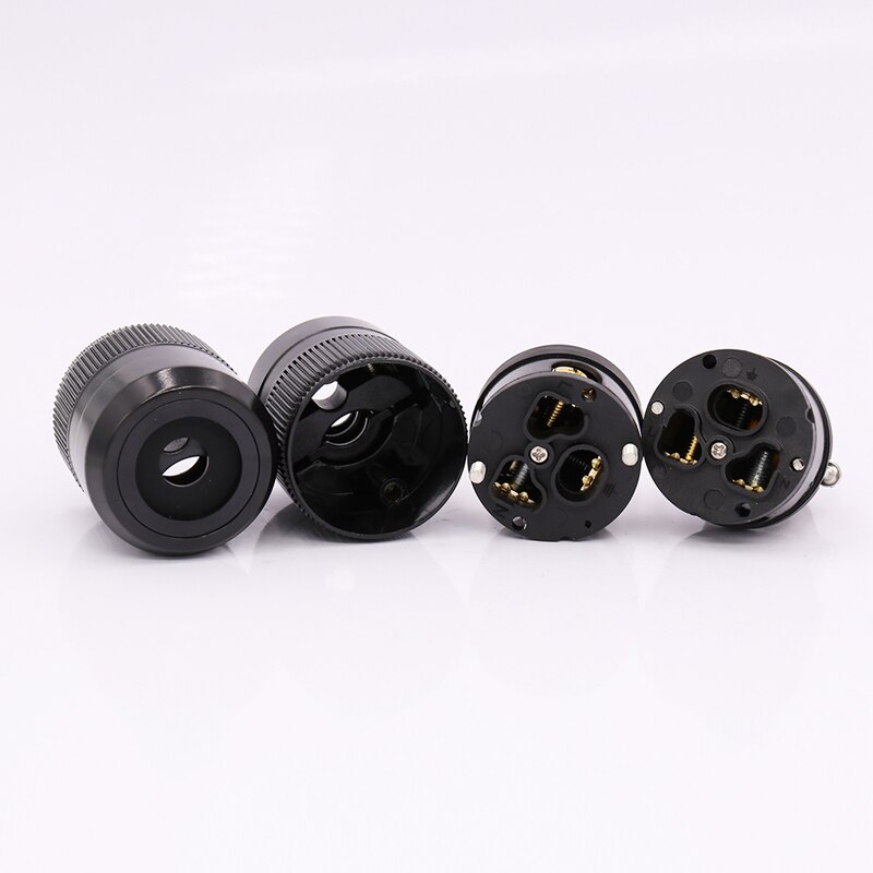 one pair P-320 US Power plug+C-320 power IEC plug for audio power cable