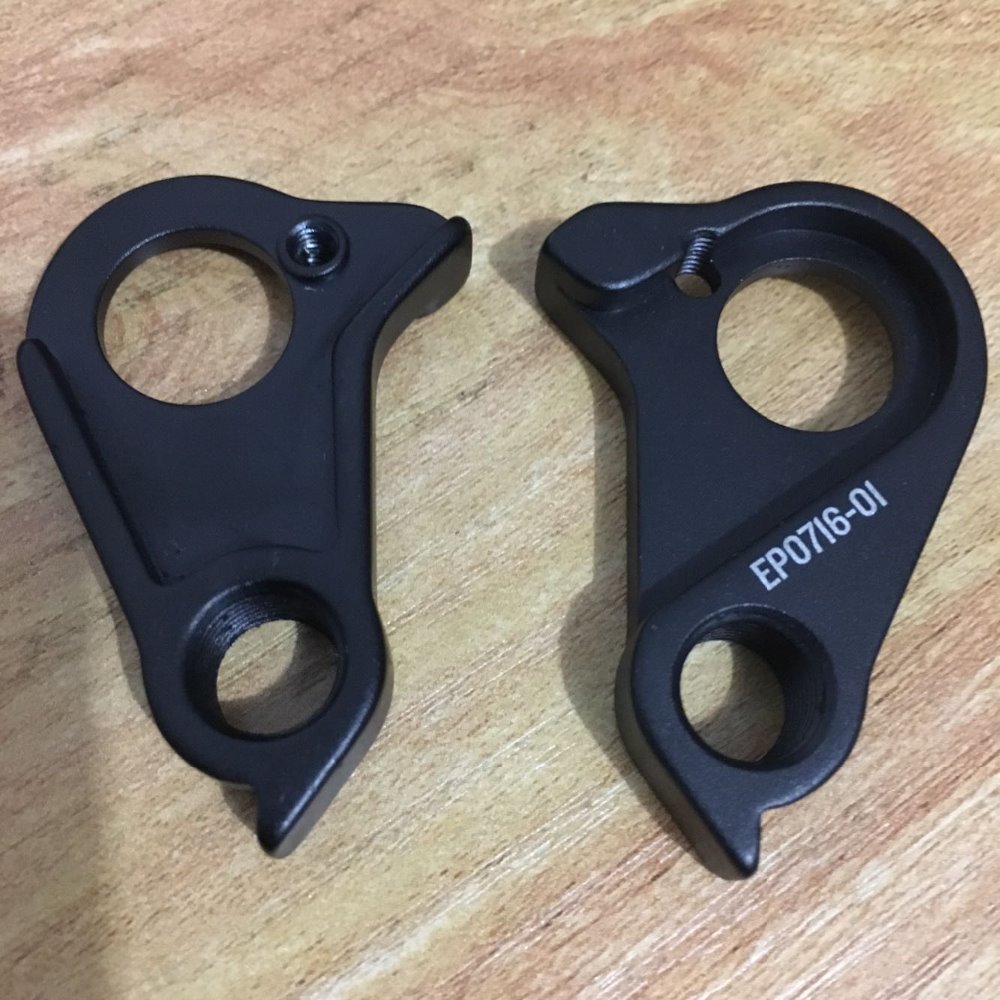 2pz Della Bicicletta Della Bici della lega posteriore Ingranaggio mech deragliatore grucce forcellini per canyon strada DISCBRAKE MODELLI/INFLITE CF SLX no40 #40