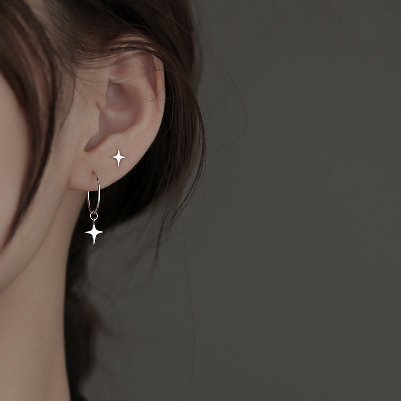 CIAXY-pendientes asimétricos de estrella de cuatro puntas para mujer, aretes de gota de cadena de borla Simple, joyería de de: Color oro puro