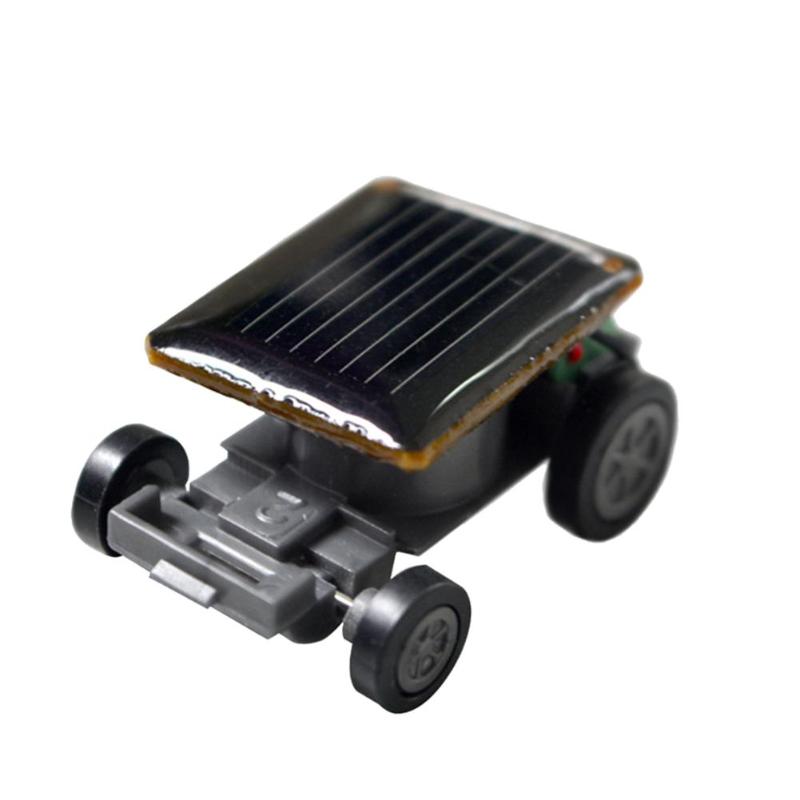 1Pc Solar Power Energy Insect Cockroach Cricket Solar Novelty Funny Baby Kids Toys No Batteries Required High Simulation Toys: B