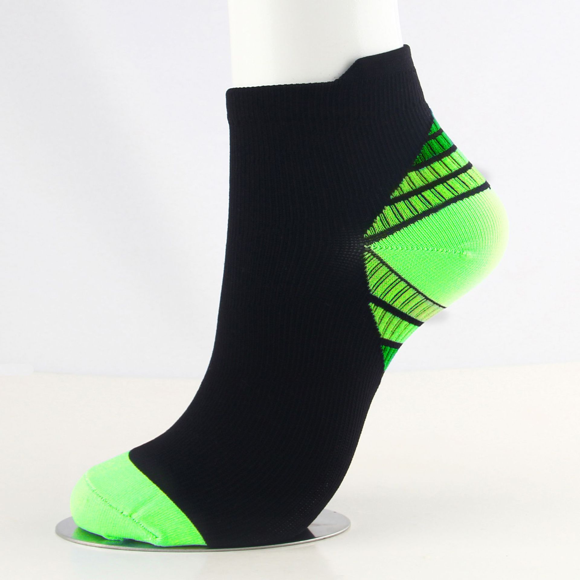 Compression Running Socks Men Women Best Low Cut Socks for Circulation Recovery Ankle Socks for RunnerPlantar Fasciitis Cycling: Green / L-XL