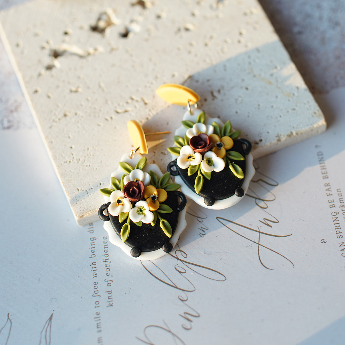 Moda alla moda Pasqua grappolo tropicale Fiori Nido d'uovo Multi forme Orecchini fatti a mano in argilla polimerica per accessori da donna Regalo: Verde Dragonly