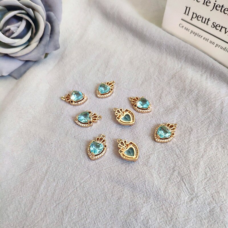 ! 18 x 11mm 50 stk krystall/kubikk zirconia hjerteform sjarm til øredobber gjør-det-selv deler, smykkefunn og komponenter: Lyse blå