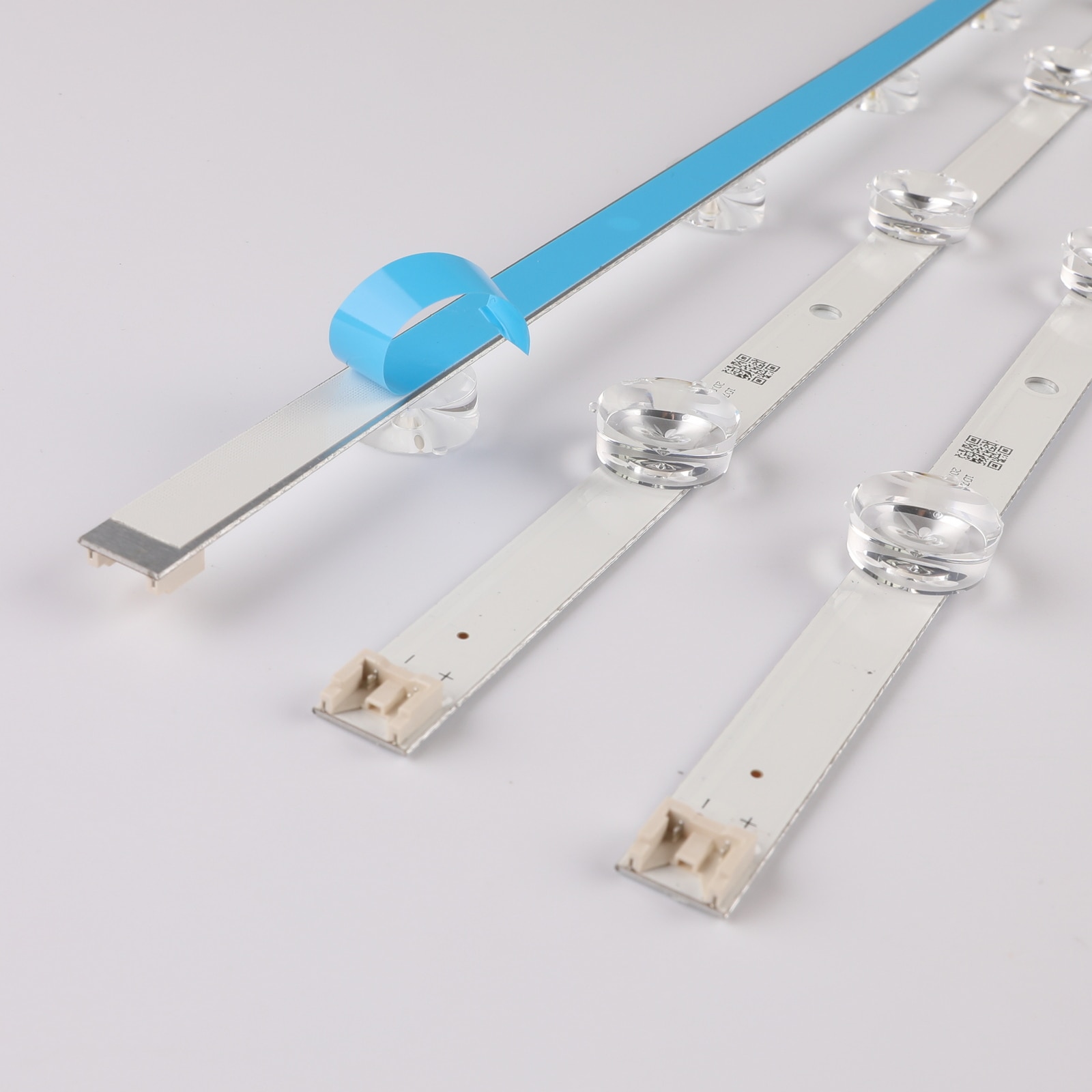 3 stk (2* a *6 lysdioder ,1* b *7 lysdioder) led baggrundsbelysning til  tv 32 ln 540 32 ln 550fd lg innotek pola 2.0 32 " a/b type pola 2.0