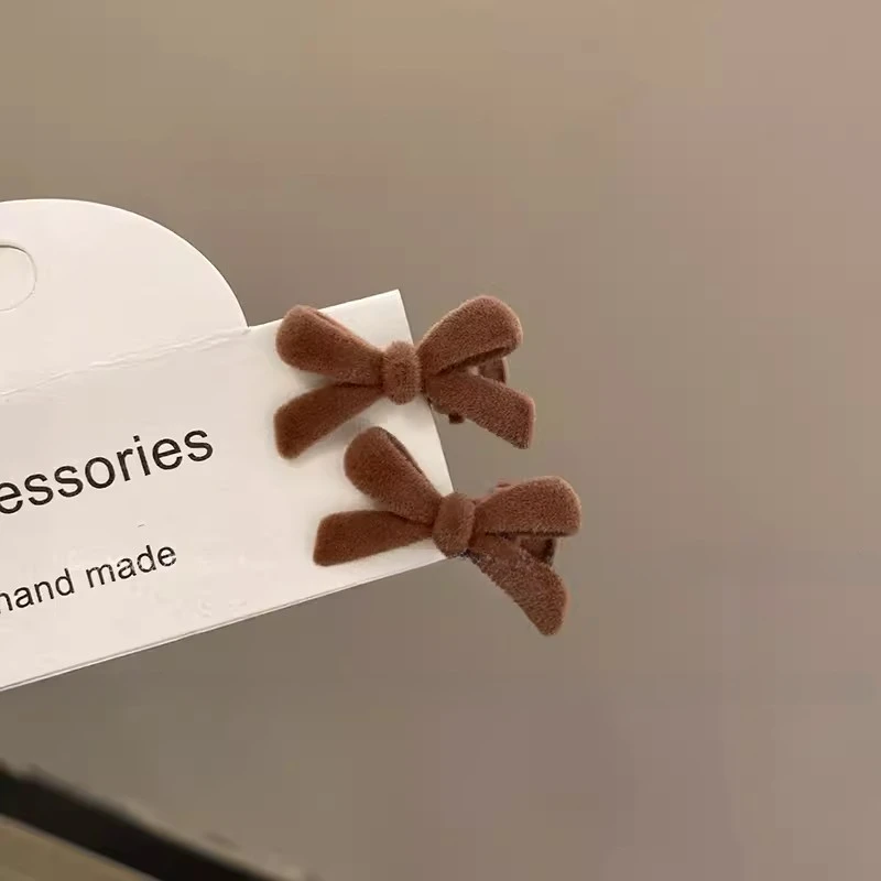 Mini grampos de cabelo com laço de veludo vermelho para meninas, cor doce, veludo, laço pequeno, grampos de cabelo, acessórios para cabelo: M / Lavanda