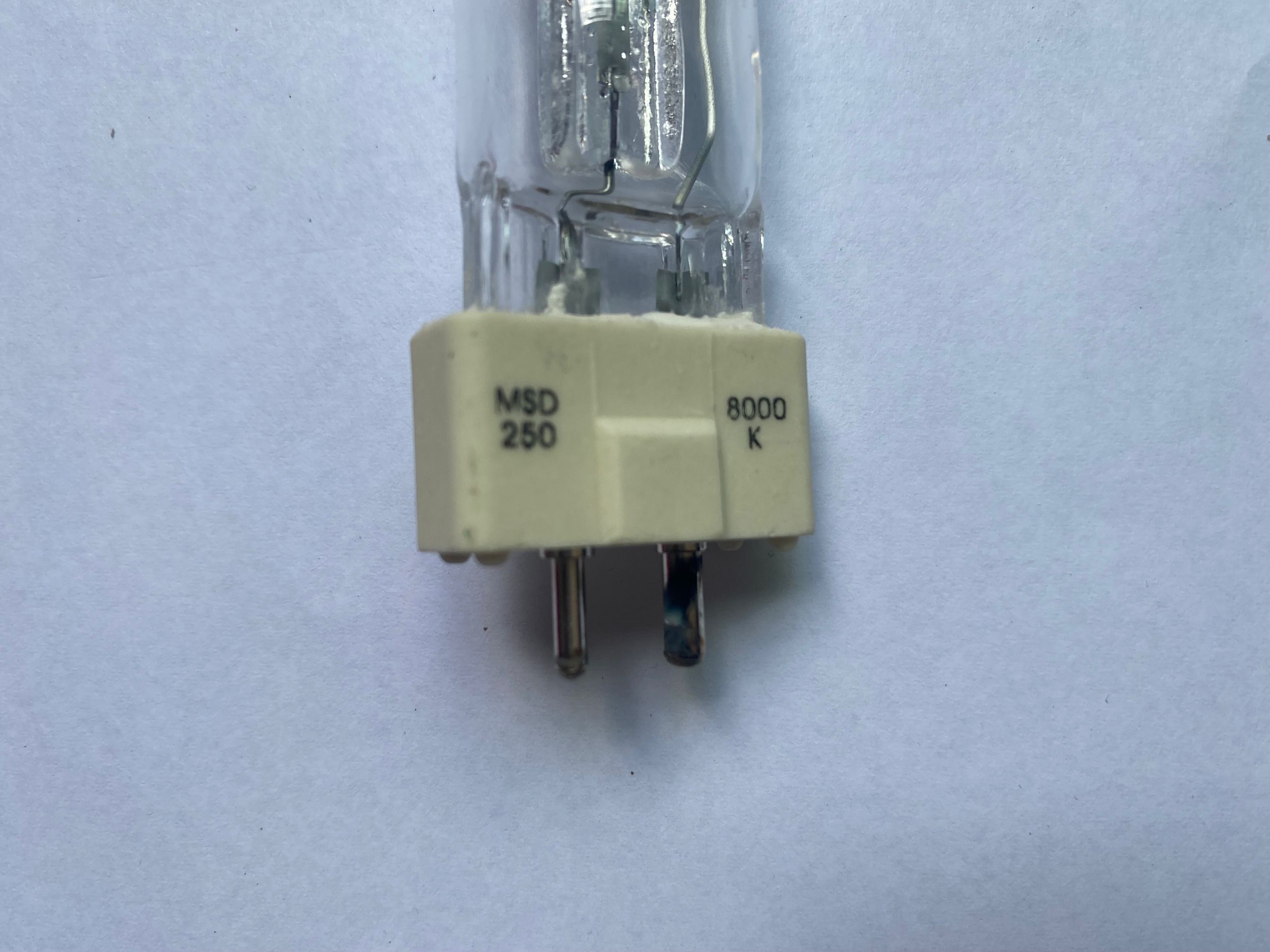 Stage Lighting Lamp MSD 250/2 NSD MSD250W Watts 90V MSR Bulb 8000K Metal Halide Lamp Disco DJ LED Moving Head Light