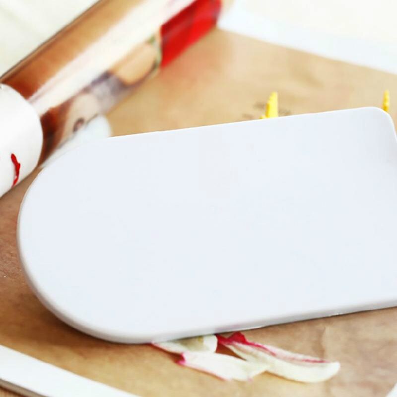 DIY Turn Cake Scraper Plastic Cake Smoother Polisher For Fondant Sugarcraft Cake Decorating Tools Cake Spatula Icing Tool