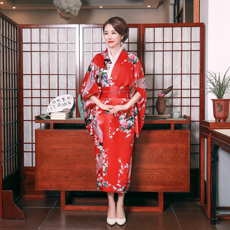 Onesize kvinnlig japansk kimono morgonrock klänning v-ringad satin kvällsfest balklänning vintage cosplay kostym helärmad klänning: Röd 3
