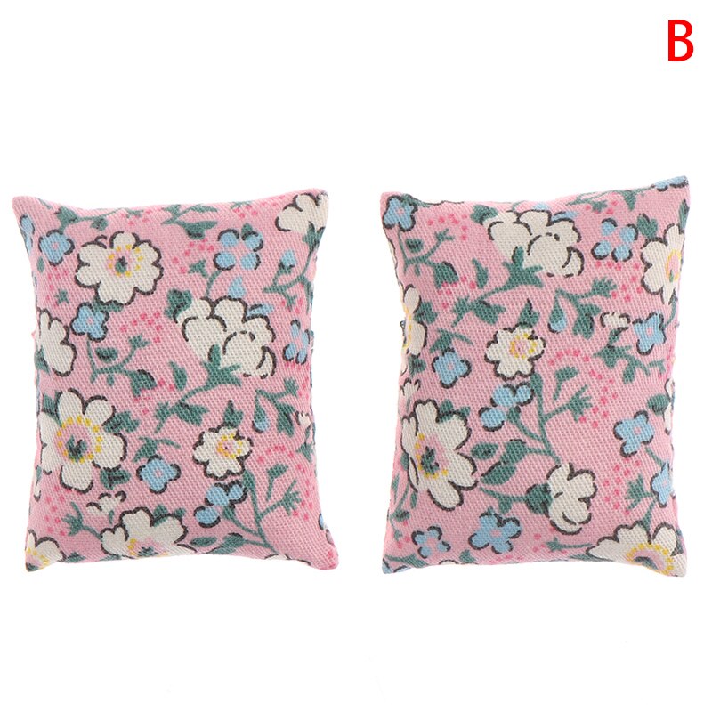 2PCS Cute Flower Pillow Cushions For Sofa Couch Bed For For Doll house 1/12 Dollhouse Miniature Furniture Toys: Black