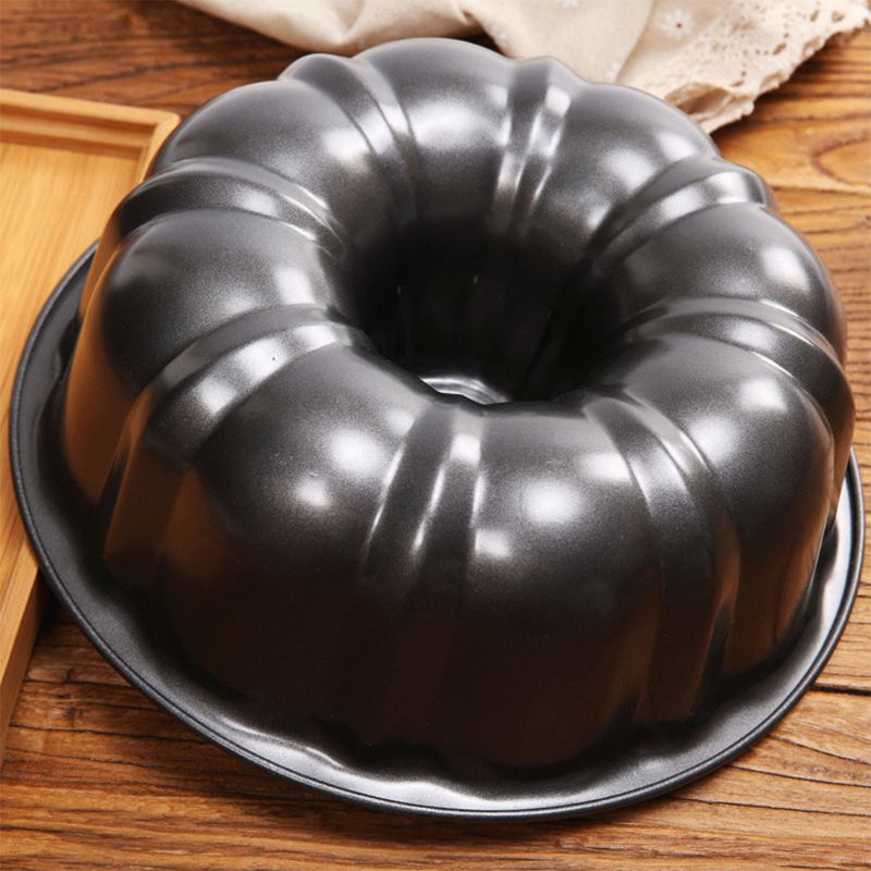 Keeping Silicone Fluted Cake Pan - Round Deep Bundt Baking Mold - Nonstick Bakeware, Pumpkin Shape Cake moulds jello pan