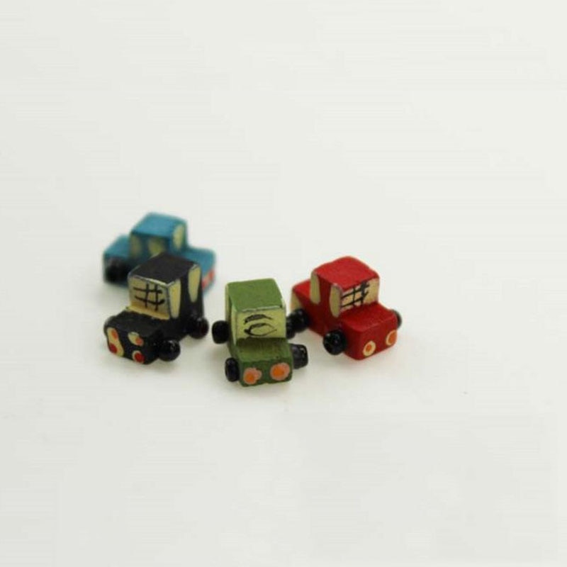 4 Stks/set Kawaii 1/12 Poppenhuis Speelgoed Miniatuur Accessoires Mini Kleine Auto Model Poppenhuis Accessoires
