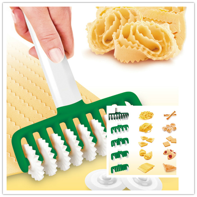 Pasta Maker Cutter Spaghetti Machine Jagged Teeth Noodle Cutter Portable Plastic Running Wheel Pasta Roller