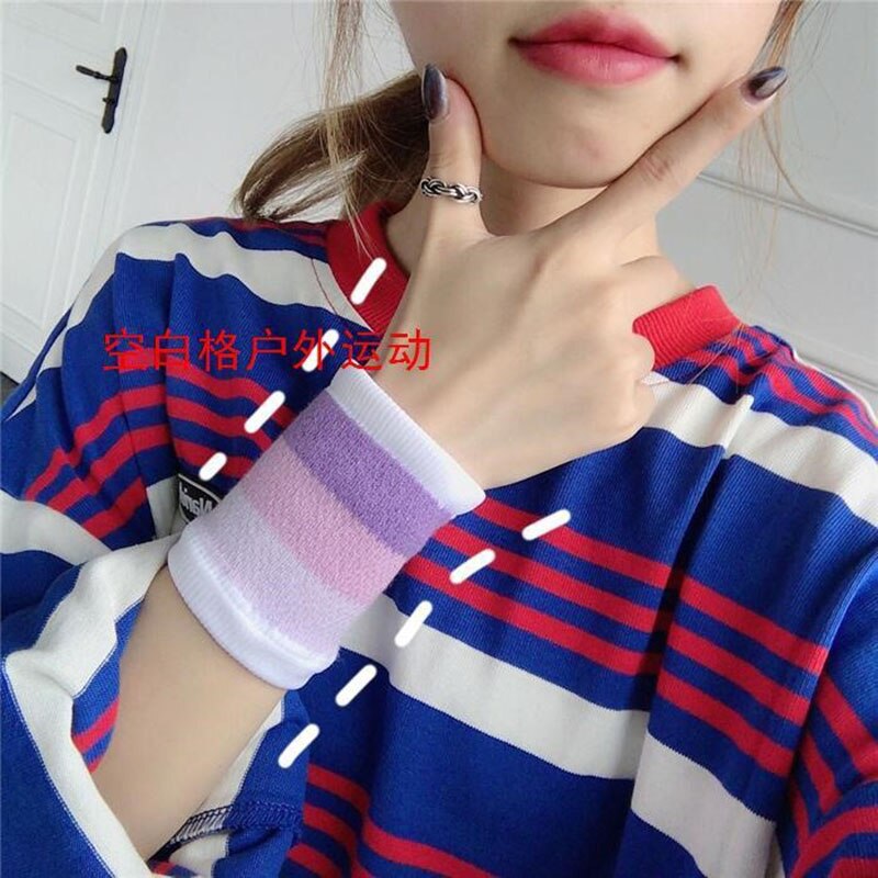 Wrist wristbands girls small fresh sports wipe sweat basketball autumn and winter warm cute pink rainbow striped wristbands