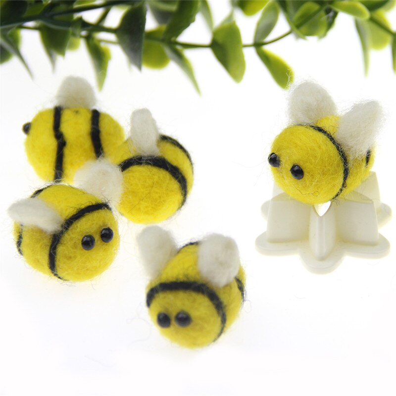 5pcs Handmade Needle Wool Felt Bee Home Party Hanging Decoration DIY Hair Accessories Finished 3D Cartoon Bee: Yellow