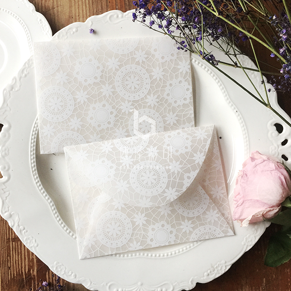 20pcs/lot Sulfuric Acid Paper Lace Envelopes, Postcard Packing Envelope Bag, Wedding Invitation Envelopes