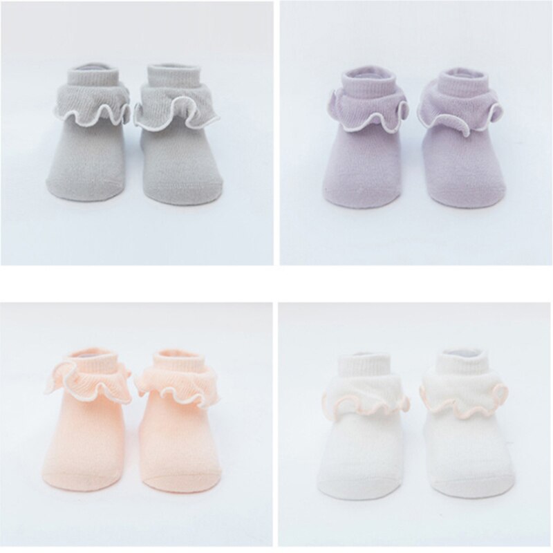 Estilo coreano primavera princesa rendas bebê meninas meias bonito algodão desossado da criança anti-deslizamento meias para a menina verão curto meias