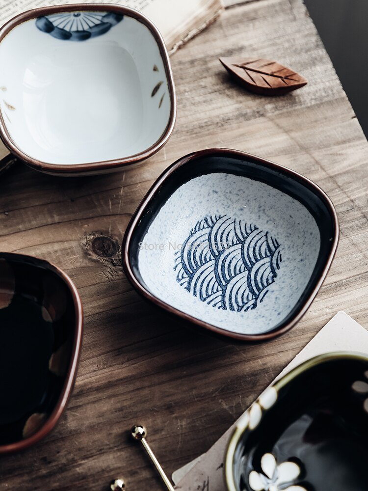 Japansk restaurang servis handmålad keramik sojaskål skål fyrkantig liten sås skål skål