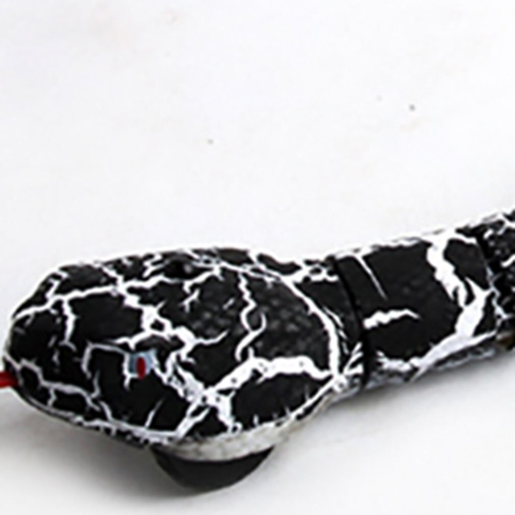 Remote Control Snake Rattlesnake Animal Trick Terrifying Mischief Toy Rechargeable Funny Joke