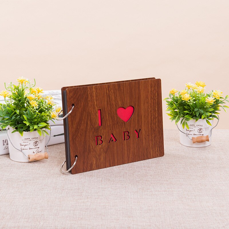 8 inch fotoalbum met houten omslag, liefdesherdenkingskaart, handgemaakt, losbladig houtsnijwerk, geplakt, doe-het-zelf plakboek, zwart vel, trouwalbum: Ik hou van baby