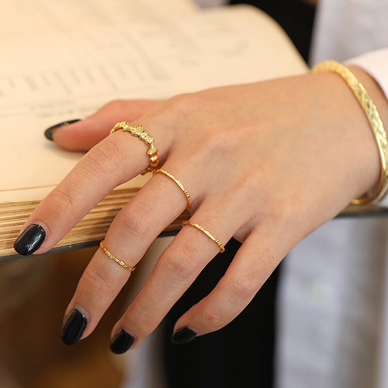 F.I.N.S Koreanische Einfache Unregelmäßigen Schlank Ring Weibliche Konkaven Finger Feine Ringe für Frauen S925 Sterling Silber Stapelbar Ring