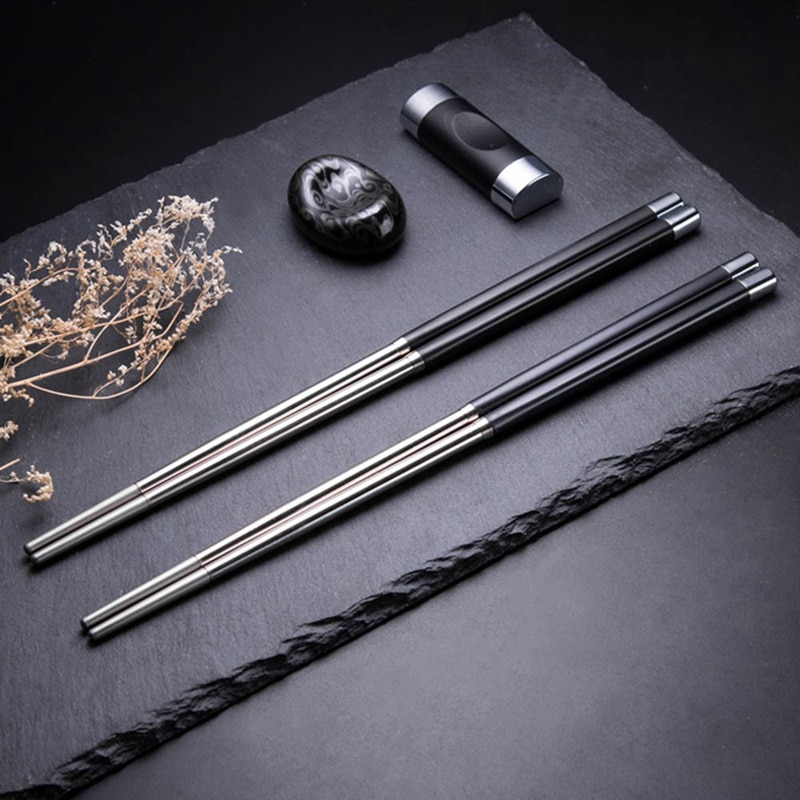 1 Pair Stainless Steel Japanese Chopsticks Non-slip Stainless Steel Chop Sticks Set Reusable Food Sticks Sushi Hashi
