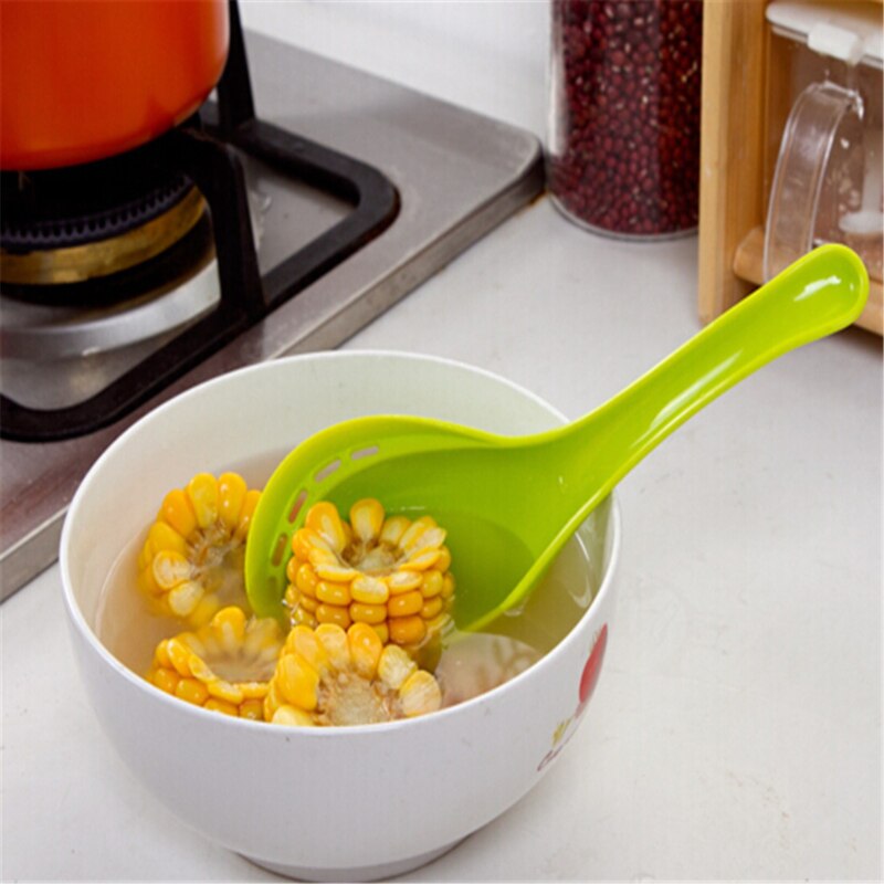 Long-Handle Dual-Use Side Leaky Soup Spoon Serving Soup Filtering Large Spoon Kitchen Tableware Spoon Flatware: green