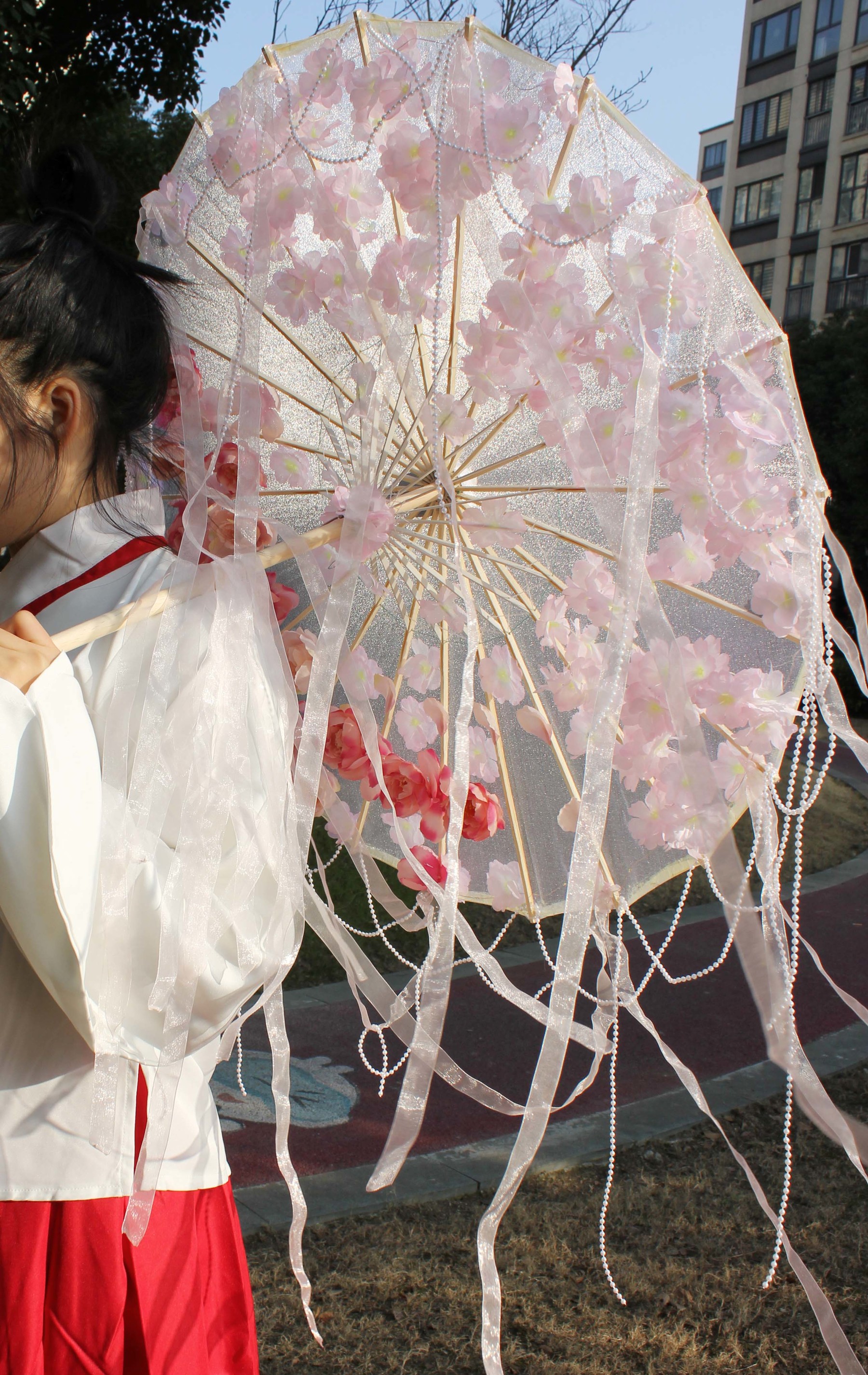 82cm Chinese Dance Performance Lace Car Umbrella Shade Classical Hanfu Oil Paper Umbrella Fairy Ancient Parasol Paraguas Inverso: WHITE