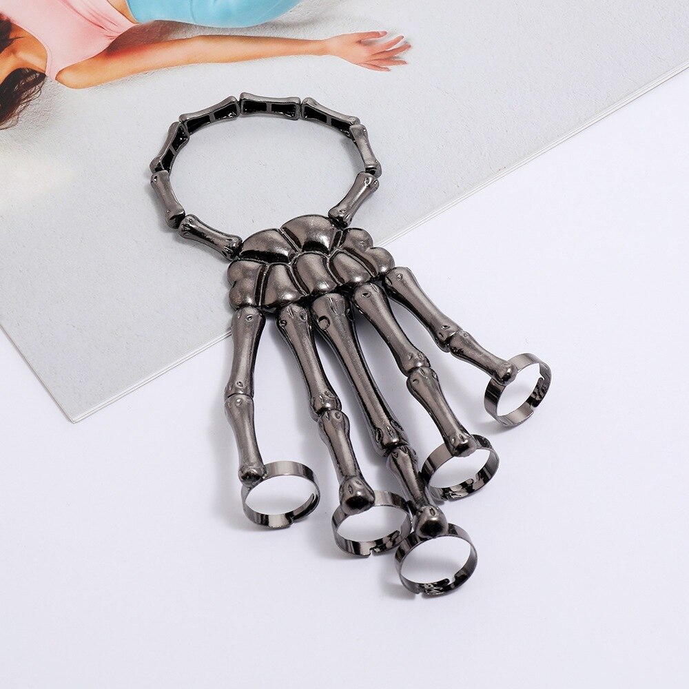 Pulsera de aleación con esqueleto de calavera gótica para mujer, brazalete elástico ajustable para Cosplay, accesorios para de Halloween: Black
