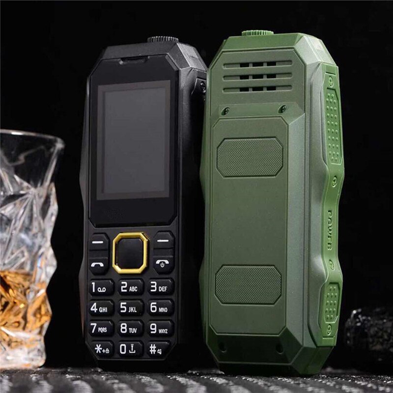 W2025 no camera's, goedkope kleine mini dual sim mobiele telefoon, schokbestendig, sterke zaklamp, bluetooth-ondersteuning, russisch toetsenbord