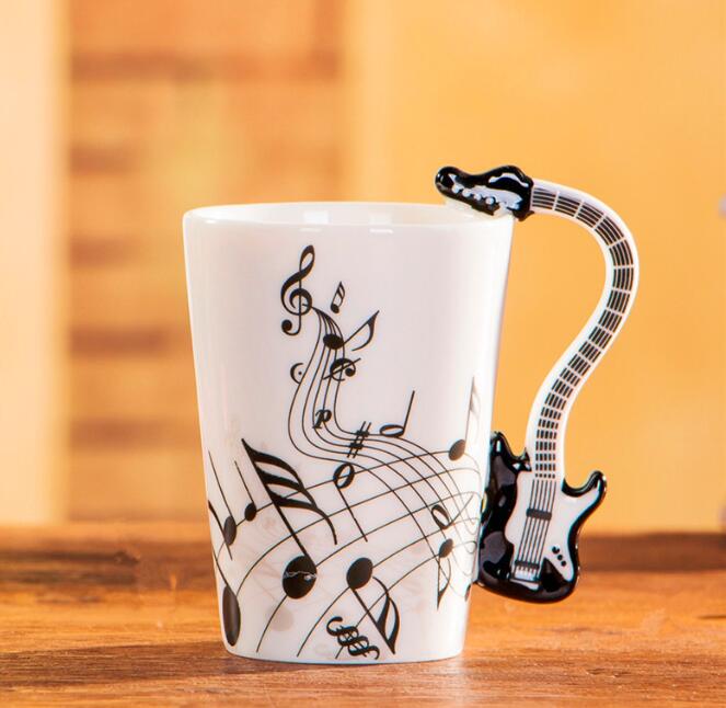 Caneca de cerâmica musical criativa 240ml, estilo violino, guitarra, café, chá, leite, canecas e copos com alça, presentes novidade: Vermelho
