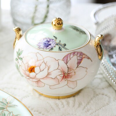 EECAMAIL Bone china British afternoon tea European coffee cup small luxury British tea set ceramic black tea British tea set: SUGAR BOWL