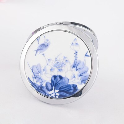 Small Metal Makeup Mirror Portable Folding Mirror Round Mirror Magnifying Mirror Makeup Vanity Vanity Mirror: 1