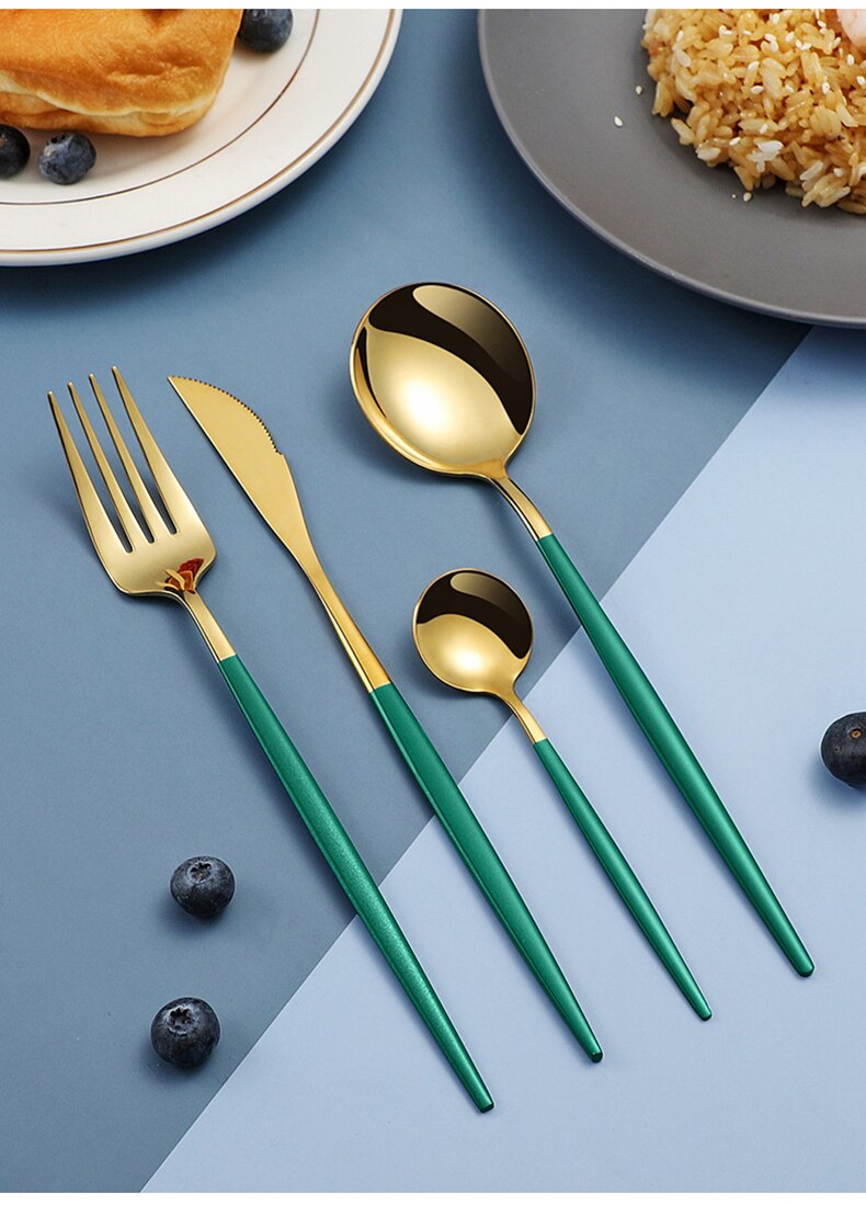 Fabriks miljøvenlige produkter luksus titanium bordservice 4 stk / sæt rustfrit stål bestik sæt bestik sæt til mad: Grønt guld