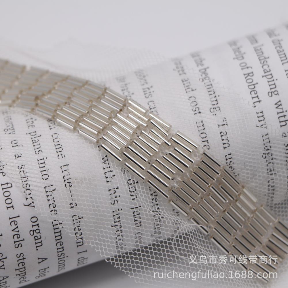 2 meter champagnekleurige kralenkantband, stoffen lint, zelfgemaakt, kraag, naaien, kledingstuk, trouwjurk, hoofdtooi, materialen, haaraccessoires