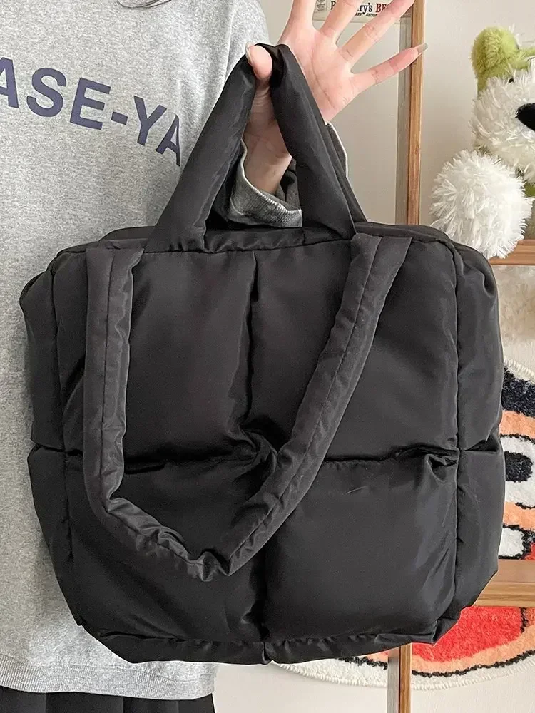 Borsa Tote Trapuntata Leggera In Nylon – Grande Capienza A Tracolla Per Donna, Colori Vari