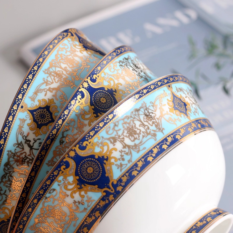 impostato di tazze da caffè e piattini per tazze da caffè in porcellana di lusso in stile britannico Piatto in ceramica barocca impostato di tazze da tè pomeridiano retrò Miglior regalo