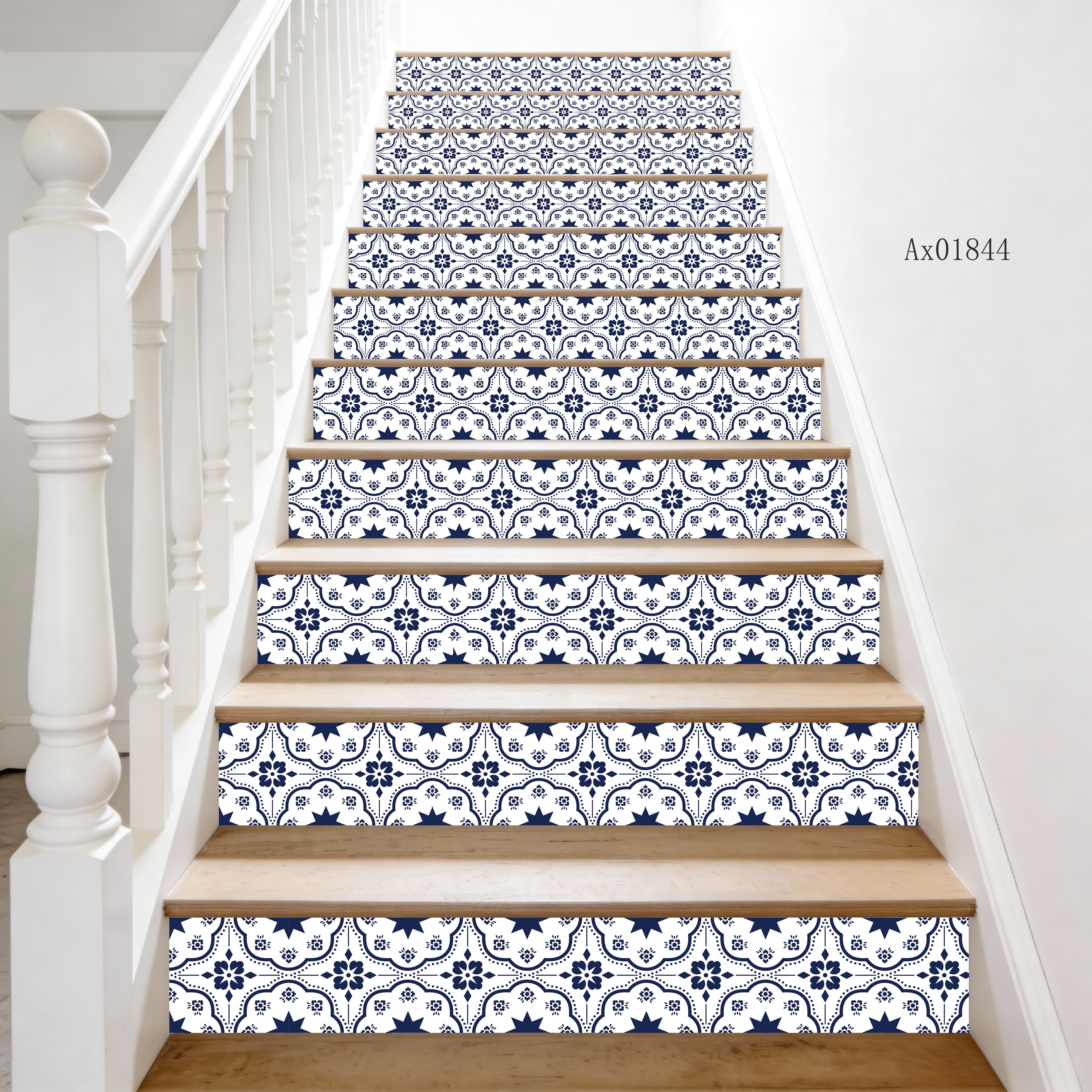 Minimalistische blauwe bloemen trapsticker, zelfklevende trapbekleding, duurzame decoratie voor binnentrappen, plintstickers, muurschilderingstickers.