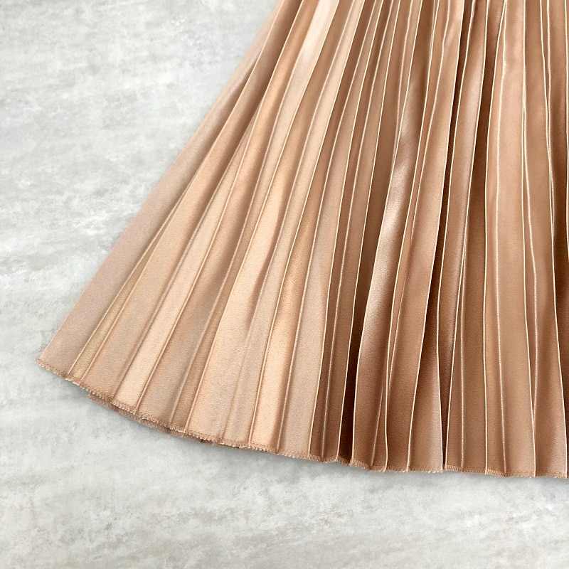 Forår kvinder midi nederdele metallic farve skinnende plisseret nederdel ensfarvet sølv guld lang nederdel satin femme jupe kontor dame
