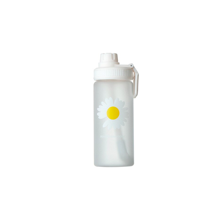 BPA Free Plastic Water Bottle Daisy Flower Outdoor Water Flask With Straw Portable For Touring Camping: 01