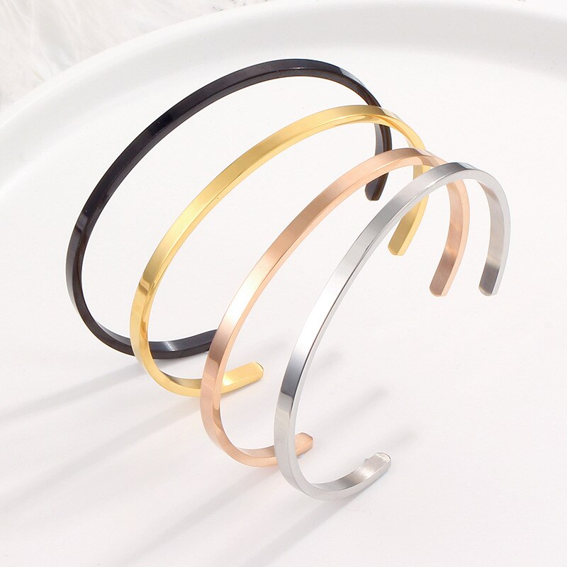 Unisex simpelt armbånd med åbning i rustfrit stål til elskere kan være alfanumerisk