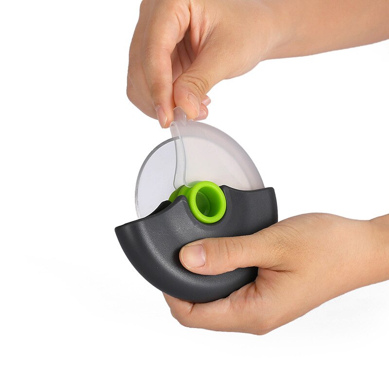 Rvs Ronde Wiel Snijmes Voor Pizza Met Deksel Roulette Roller Deeg Pizza Slicer Cutter Bakken Accessoires Gereedschap