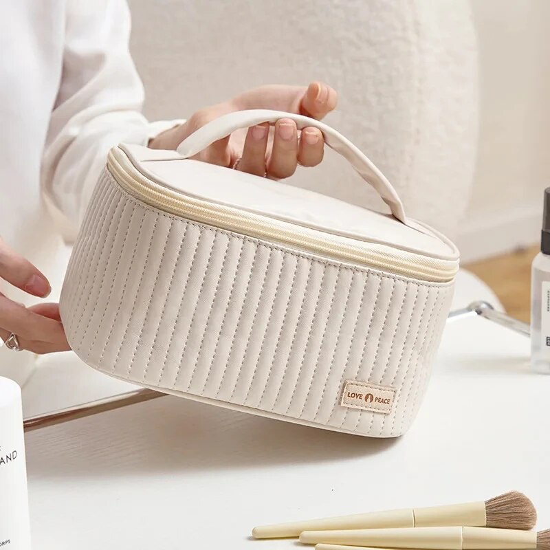 Sacos de maquiagem para mulheres viagem produtos de higiene pessoal bonito casos saco portátil cor sólida organizador de maquiagem caixa saco cosmético neceser couro do plutônio