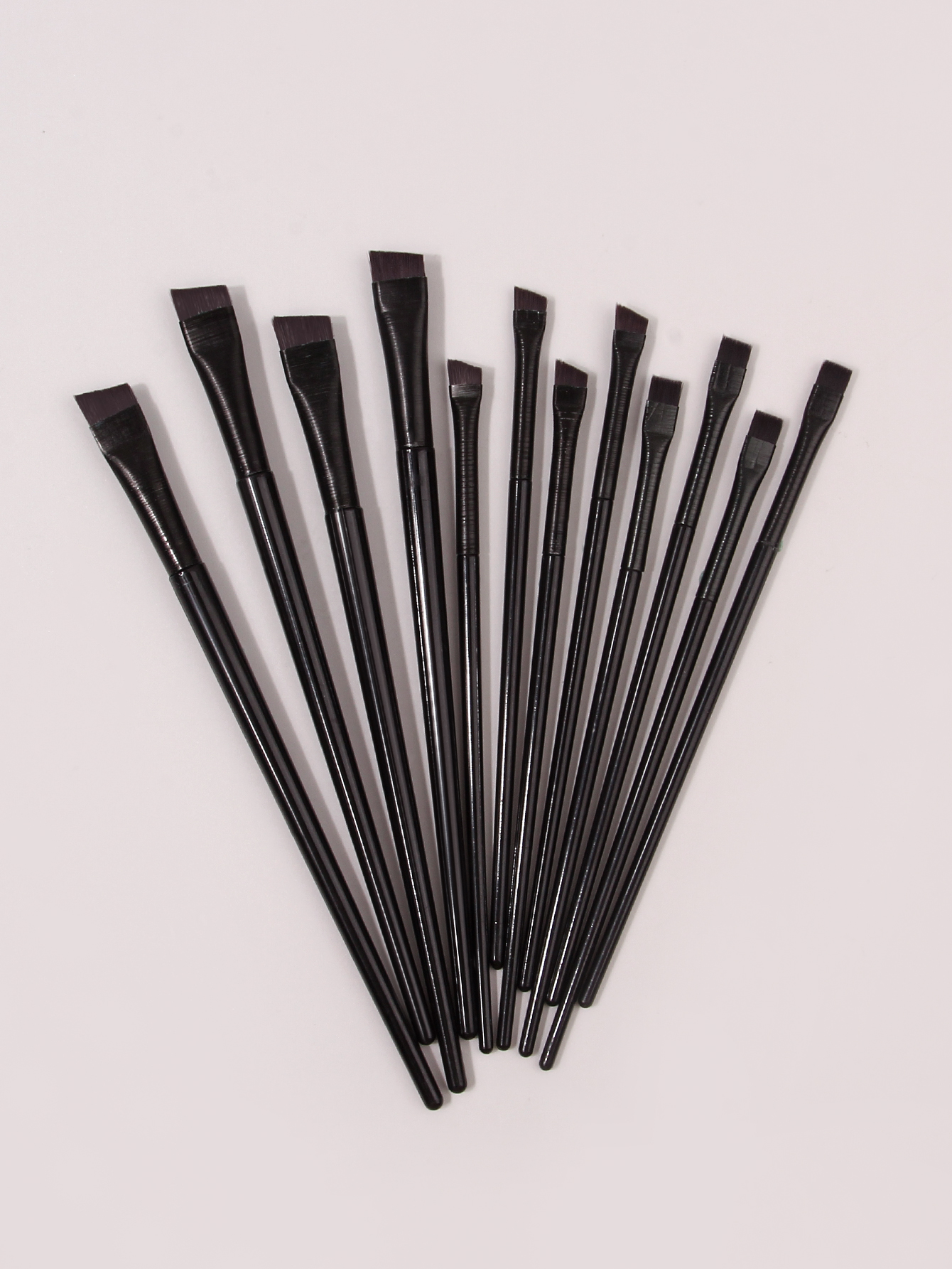 12 STKS Scythe Eyeliner Brush Oogschaduw Blade Brush Detail Brush Bevel Wenkbrauw Brush Ooglid naar beneden gericht Zijderupsborstel